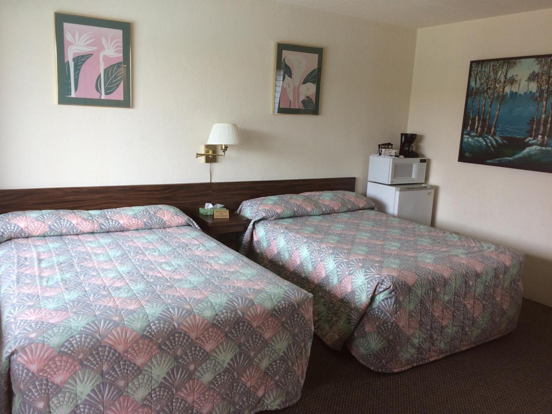Crystal Sands Motel photo 36