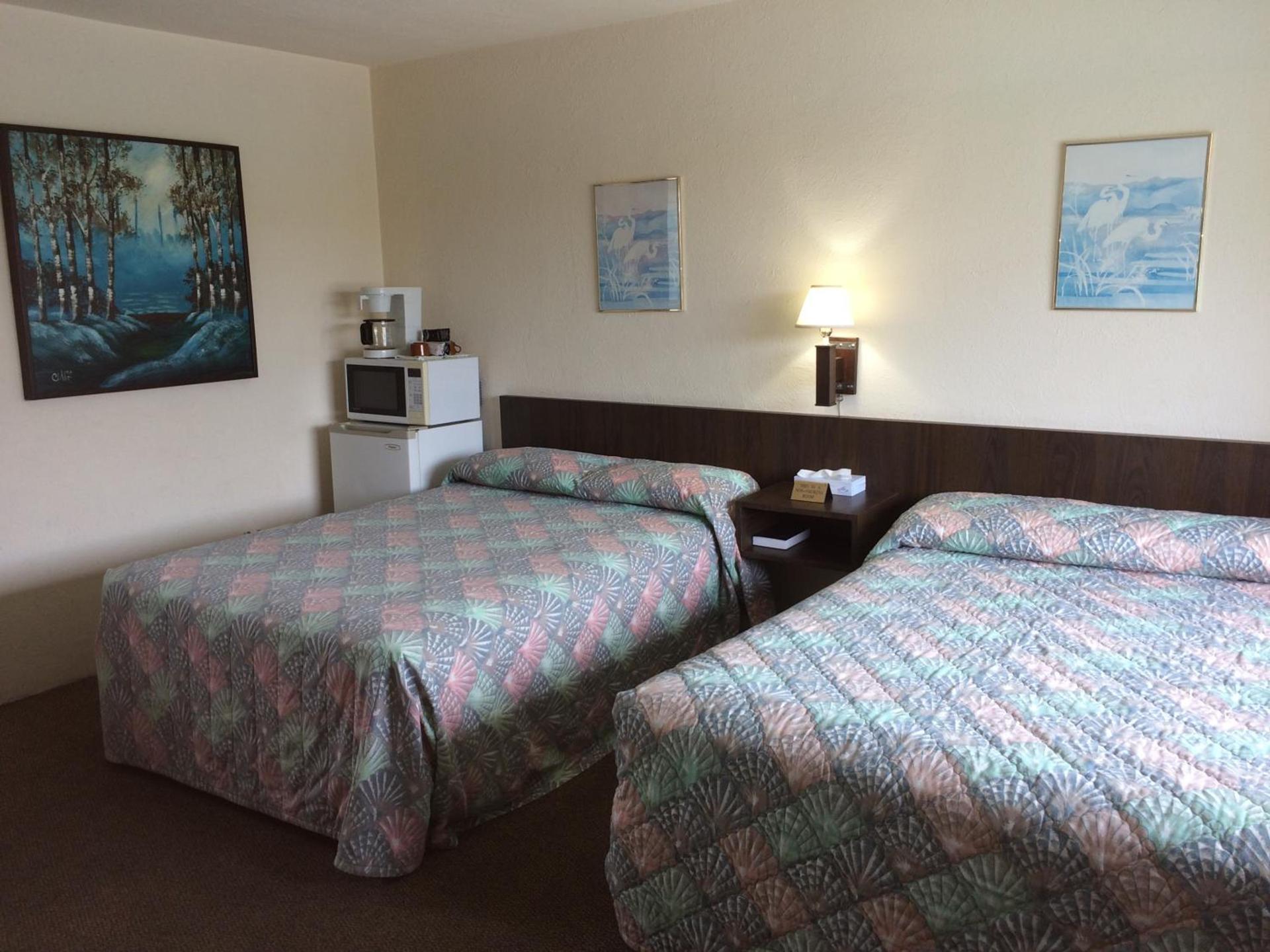 Crystal Sands Motel photo 28