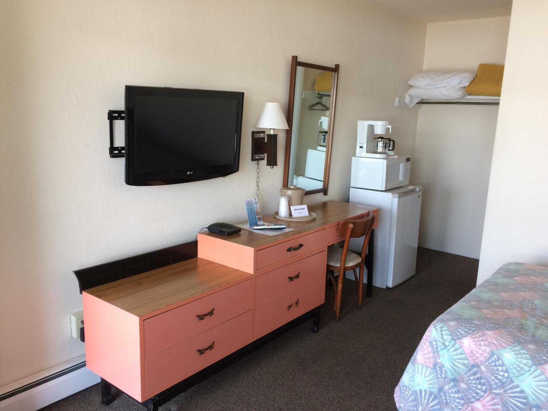 Crystal Sands Motel photo 46