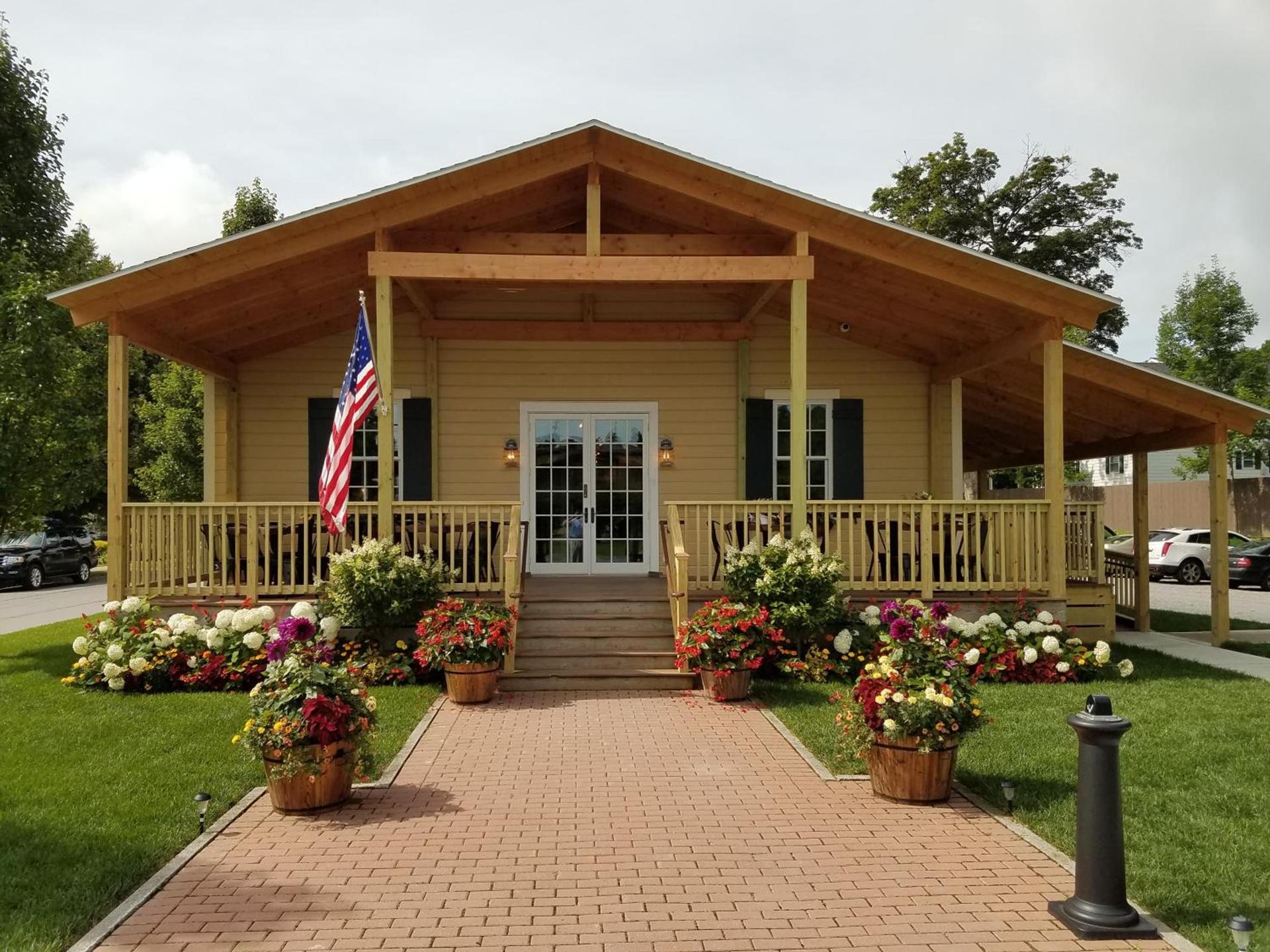 The Railroad Inn — hotel in Cooperstown