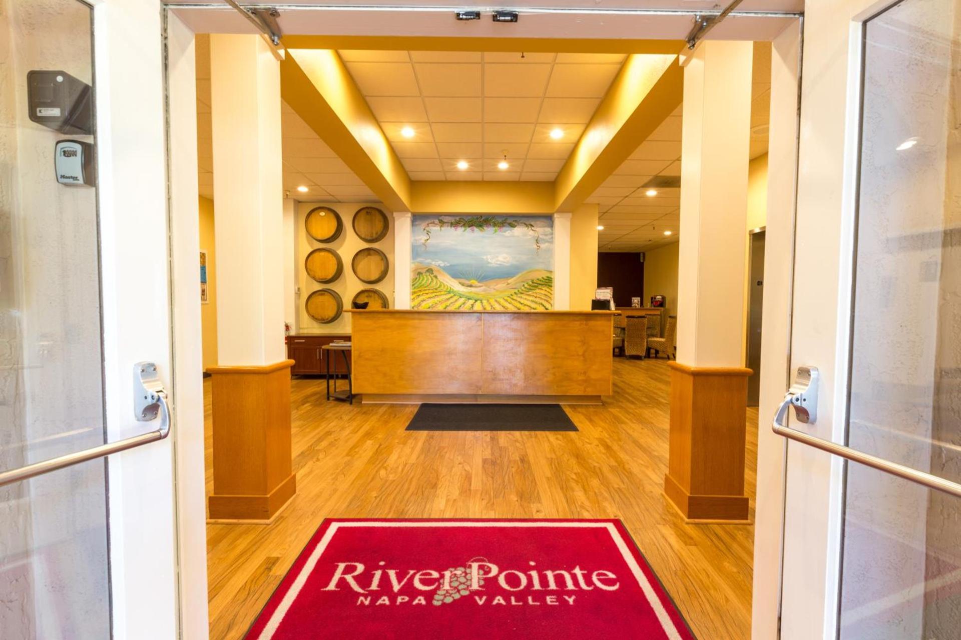 RiverPointe Napa Valley Resort photo 2