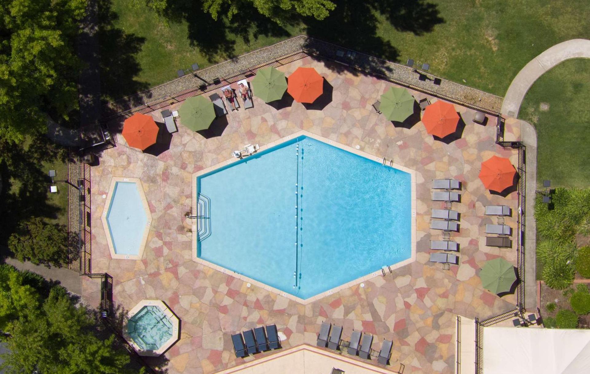 Red Lion Hotel Redding photo 26