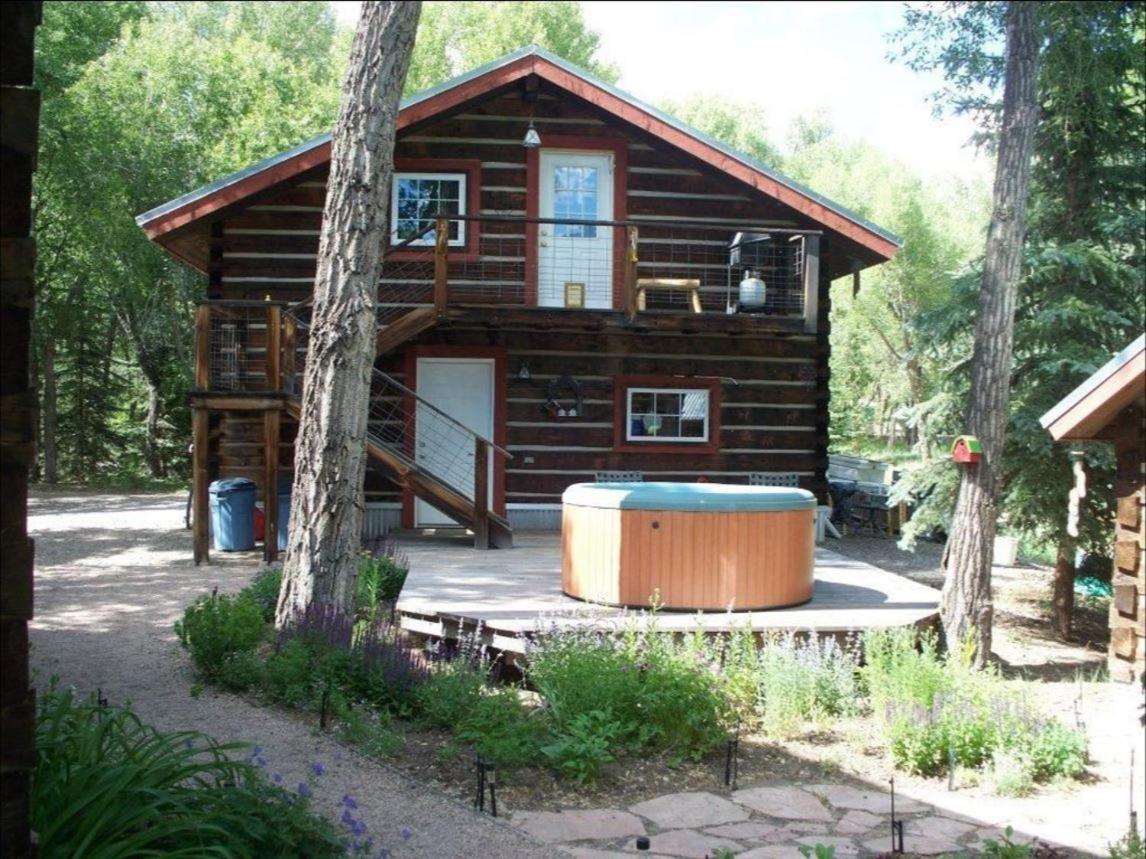 Riverside Meadows Cabins photo 33