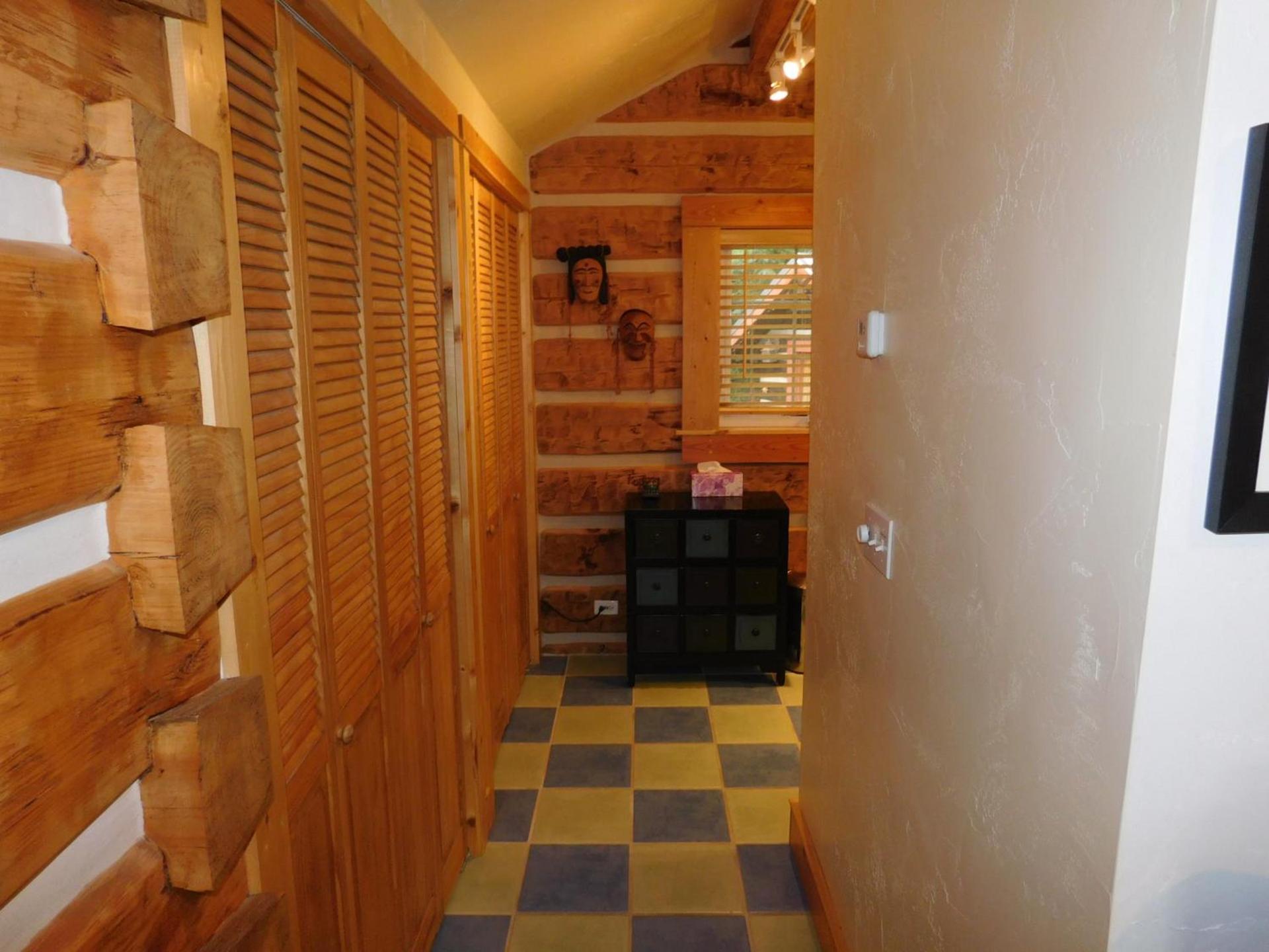 Riverside Meadows Cabins photo 13