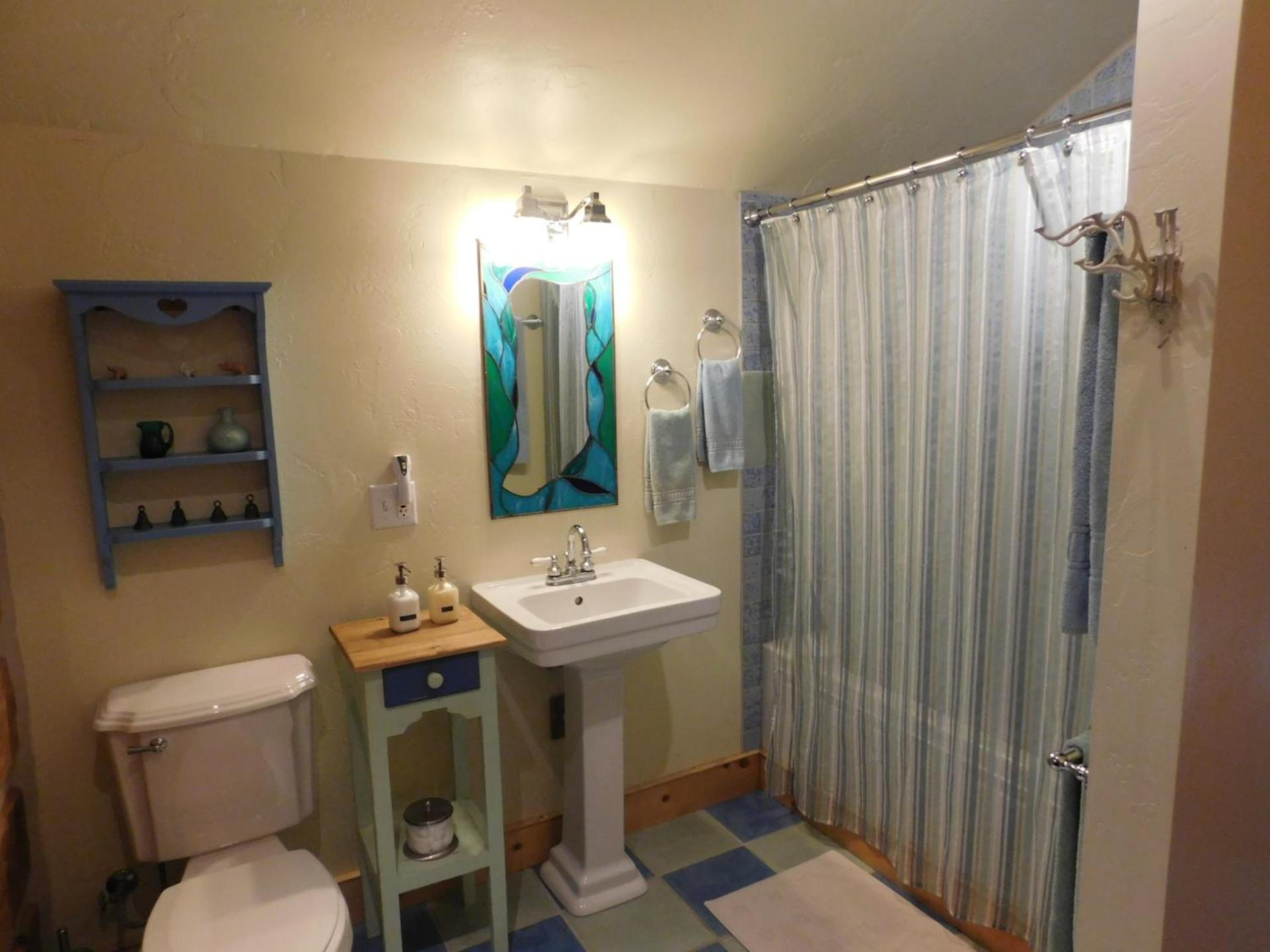 Riverside Meadows Cabins photo 16