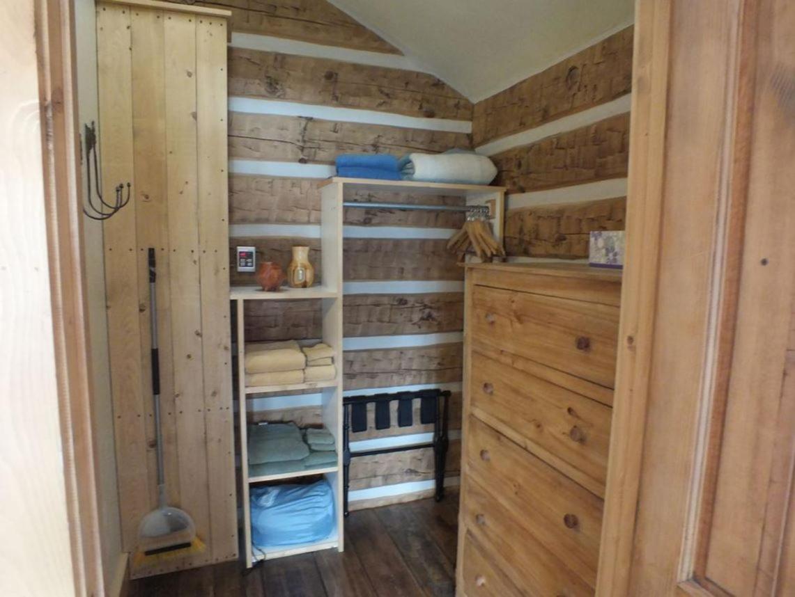 Riverside Meadows Cabins photo 25