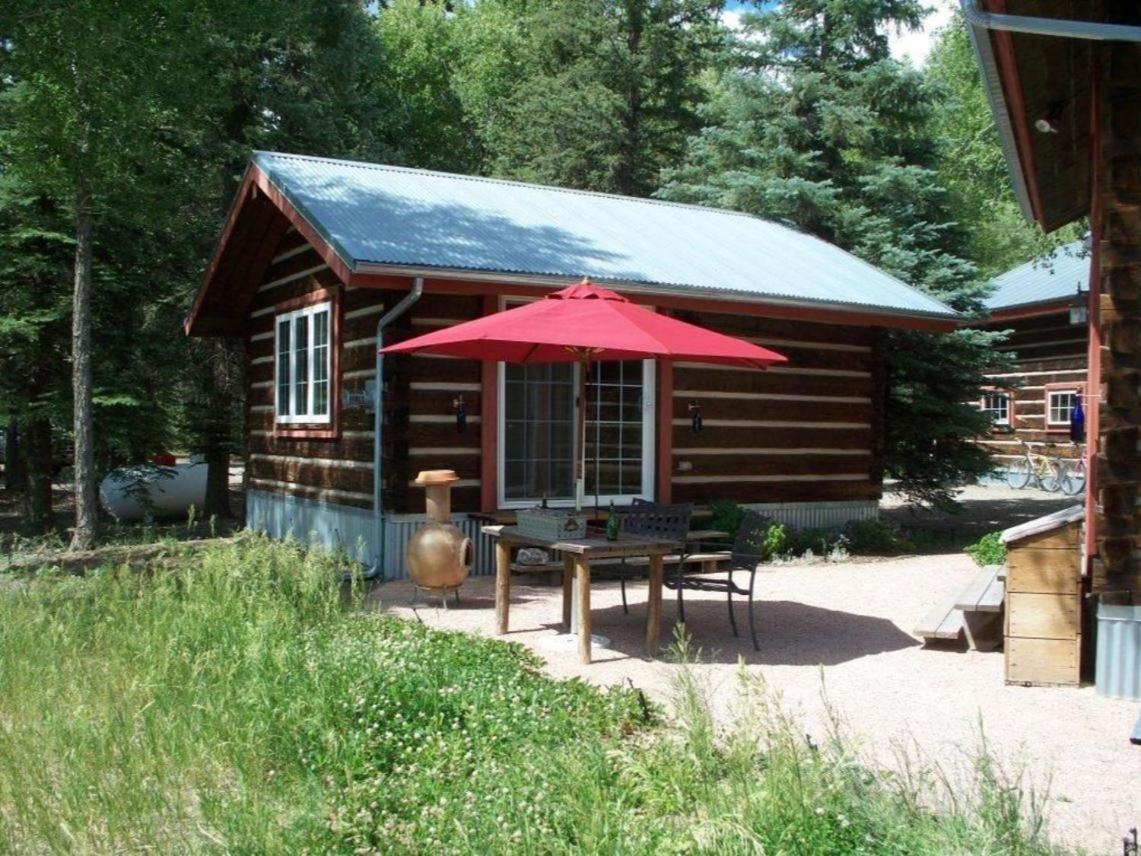 Riverside Meadows Cabins photo 22