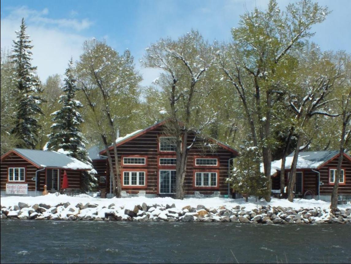 Riverside Meadows Cabins — hotel in South Fork