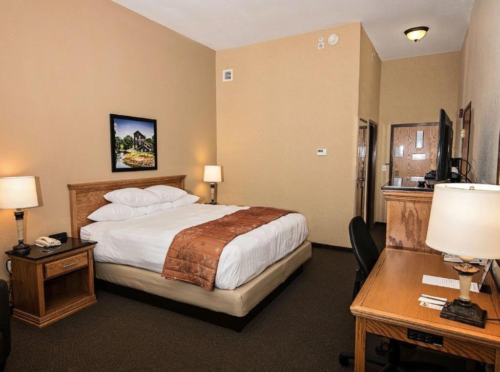Marv Herzog Hotel photo 27