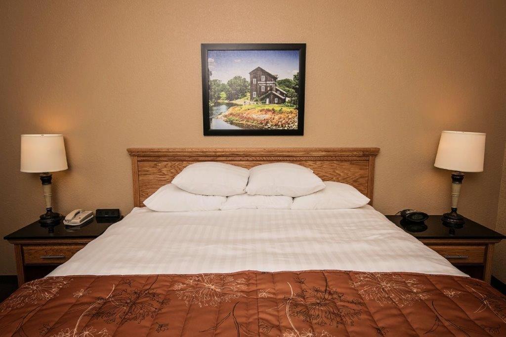 Marv Herzog Hotel photo 28