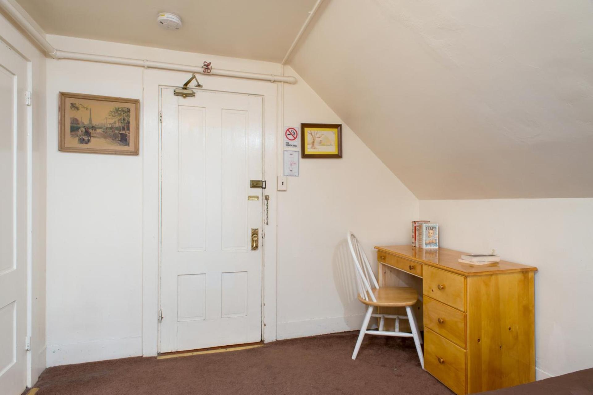 The Farrington Inn photo 6