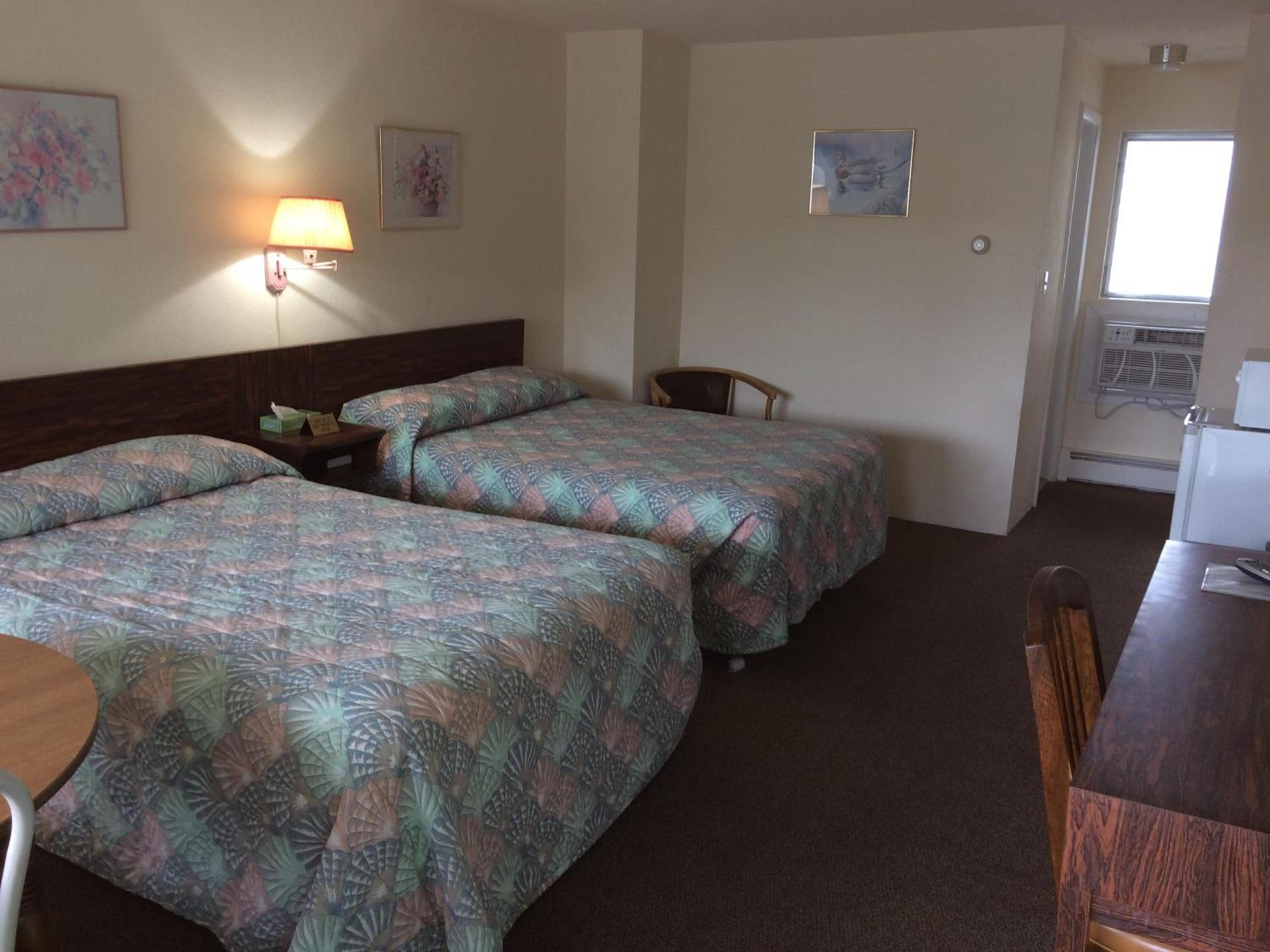 Crystal Sands Motel photo 41
