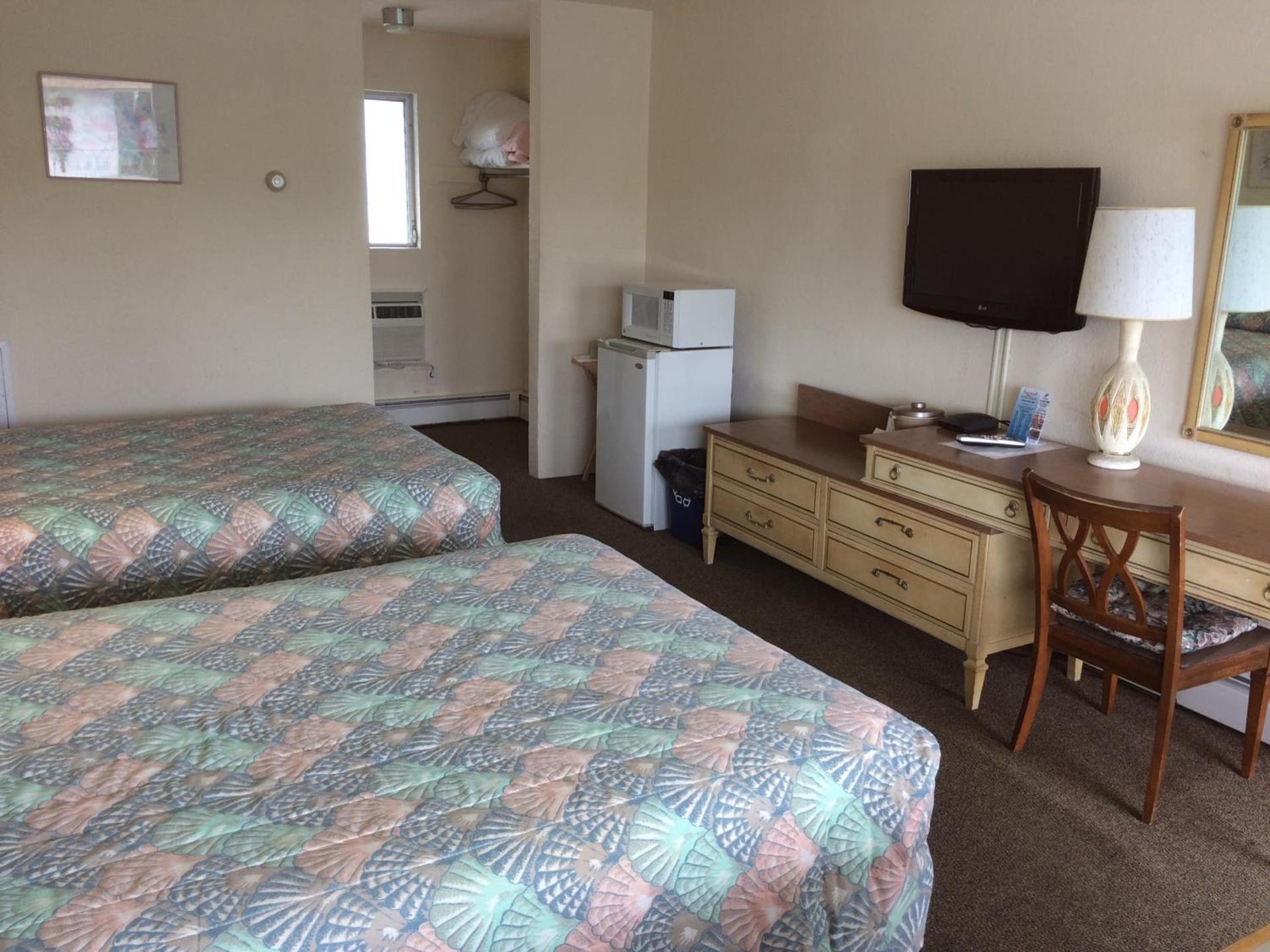 Crystal Sands Motel photo 32