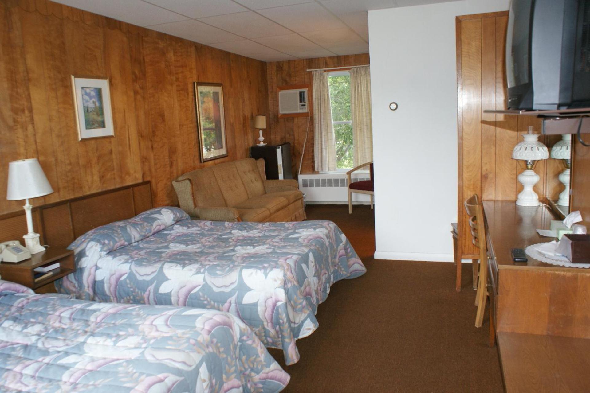Northern Peaks Motor Inn photo 53