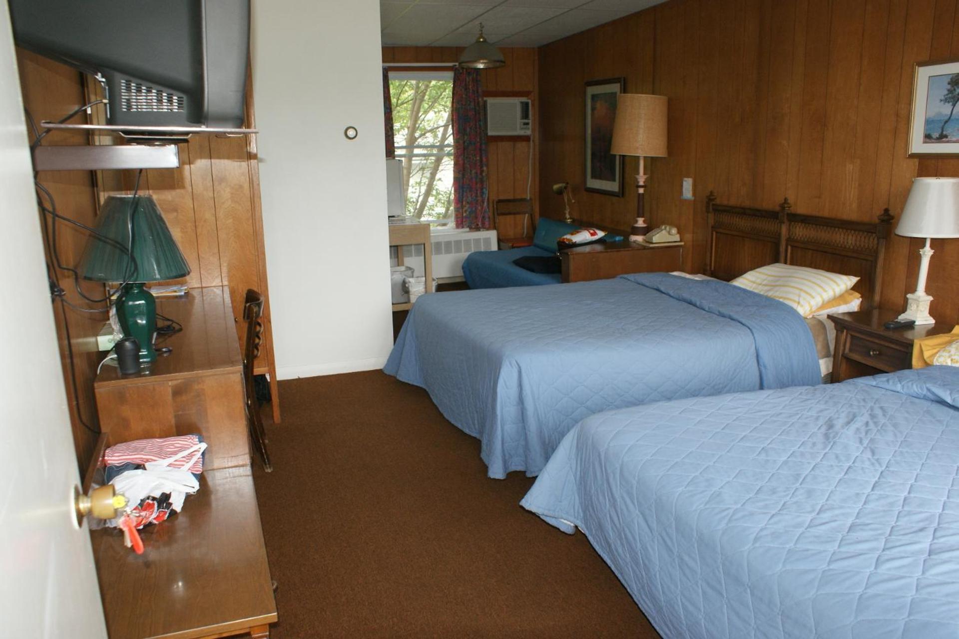 Northern Peaks Motor Inn photo 64