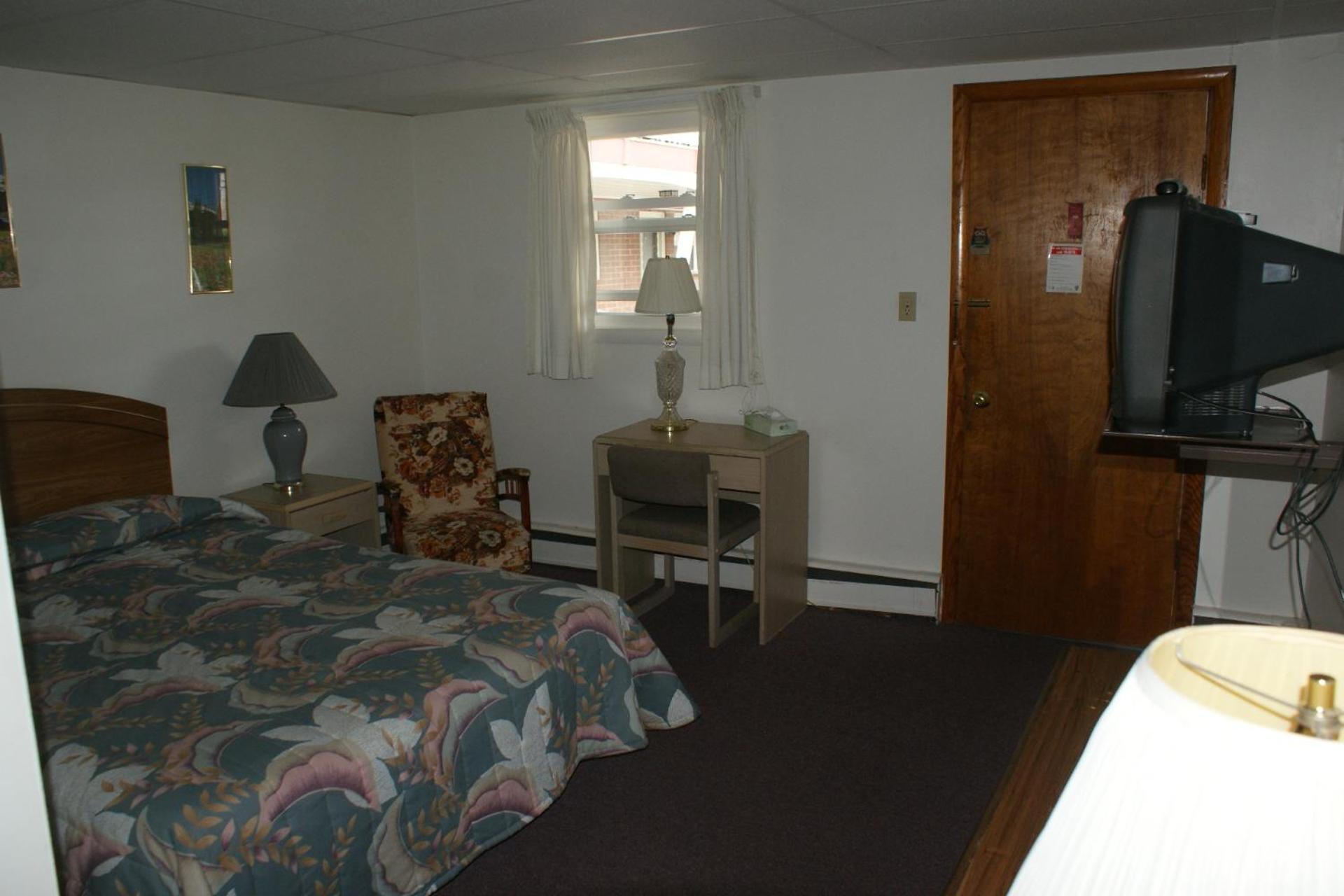 Northern Peaks Motor Inn photo 69