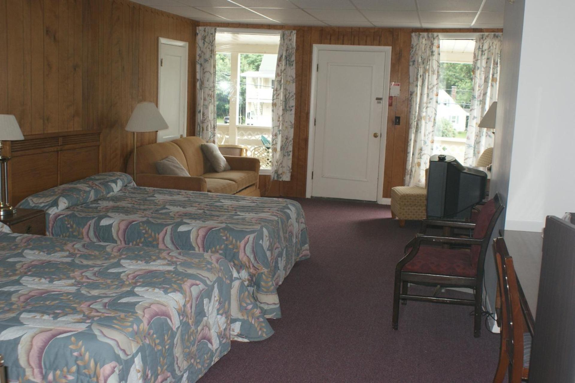 Northern Peaks Motor Inn photo 77