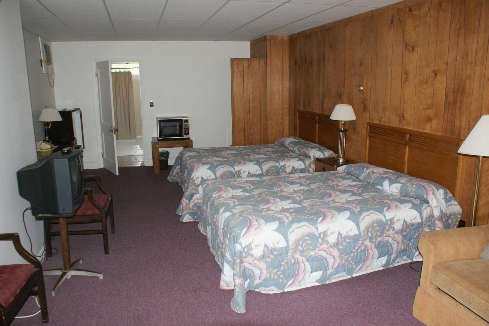 Northern Peaks Motor Inn photo 79