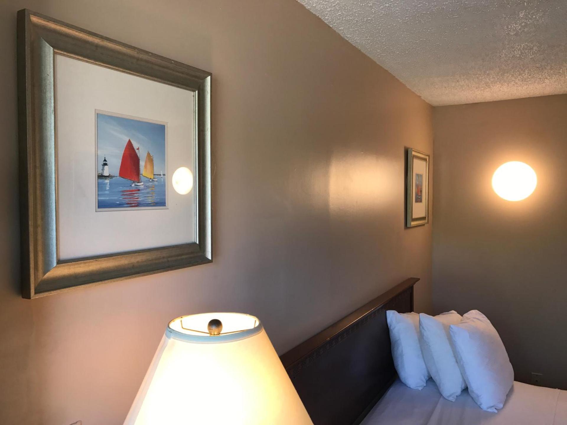 Capri Motel photo 38