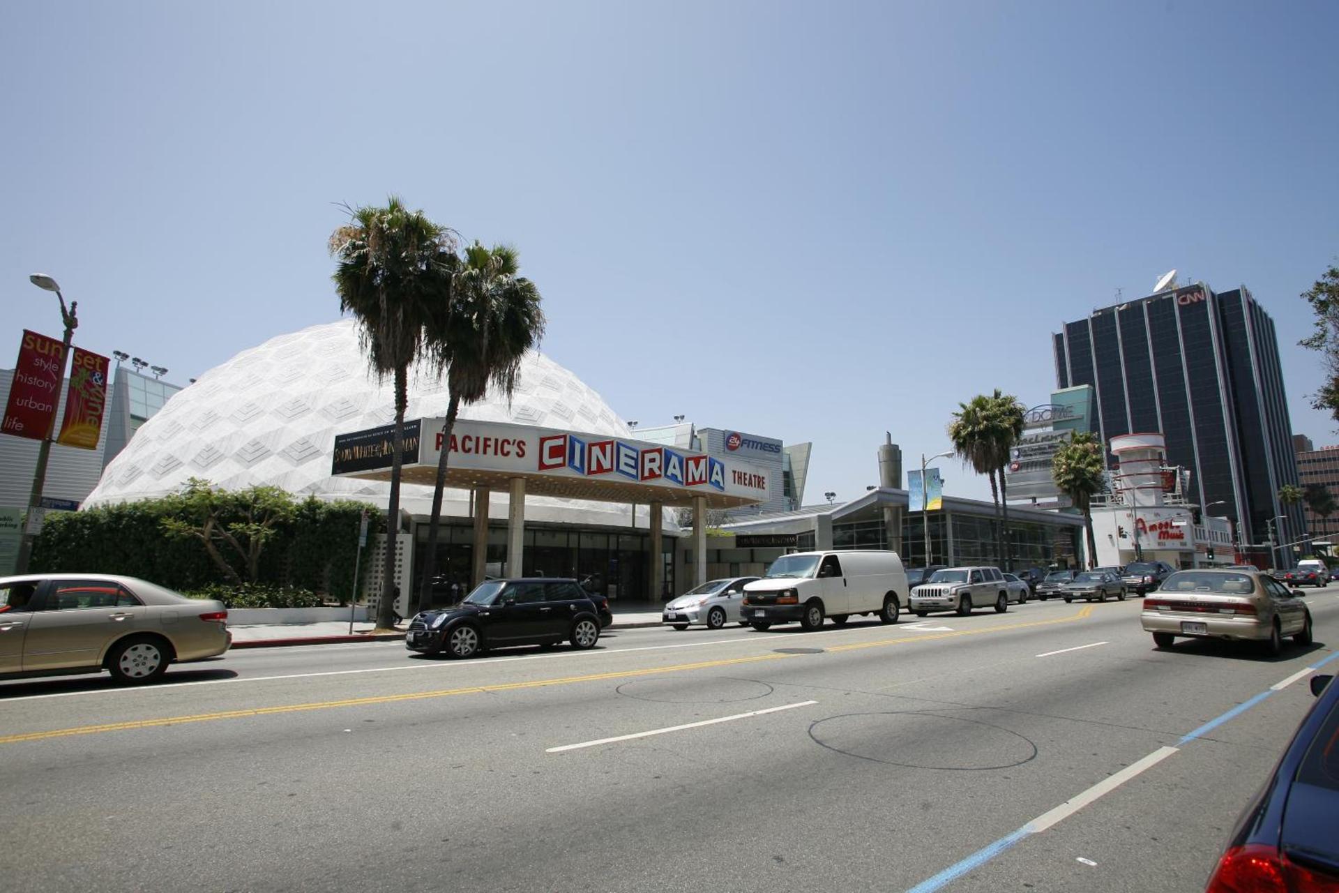 Hollywood Guest Inn photo 32