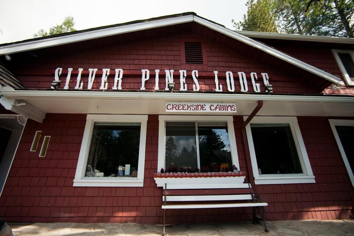Silver Pines Lodge photo 24