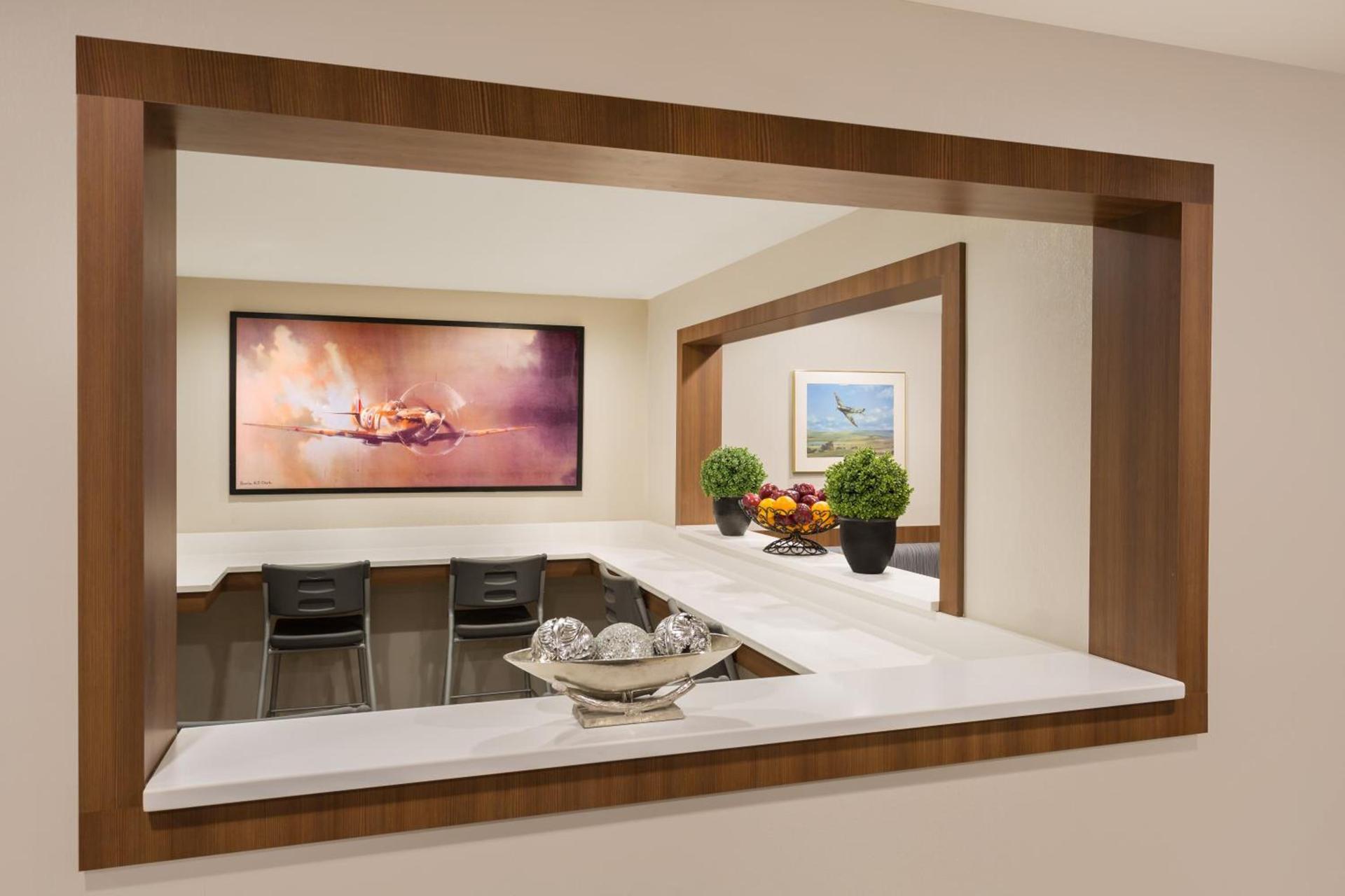 Microtel Inn & Suites by Wyndham photo 12