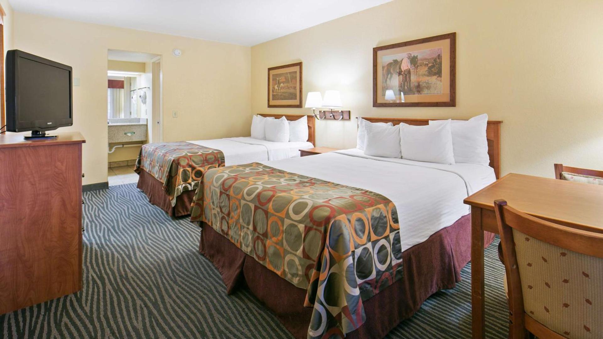 Best Western Desert Inn photo 14