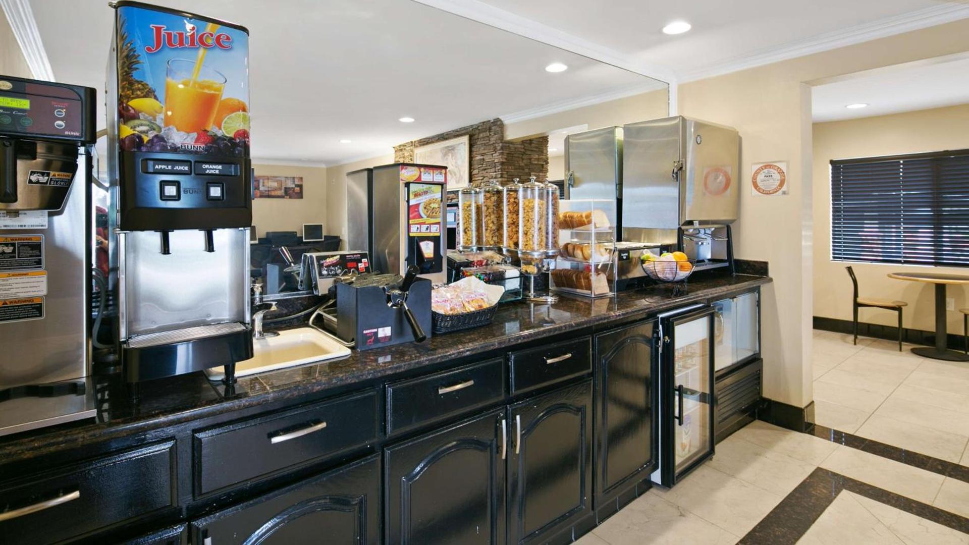 Best Western Westminster Inn photo 7
