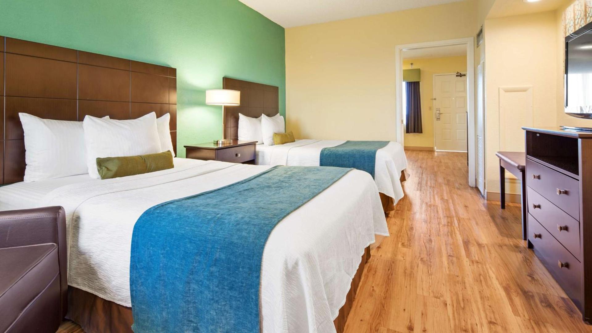 Best Western Plus Deerfield Beach Hotel & Suites photo 14