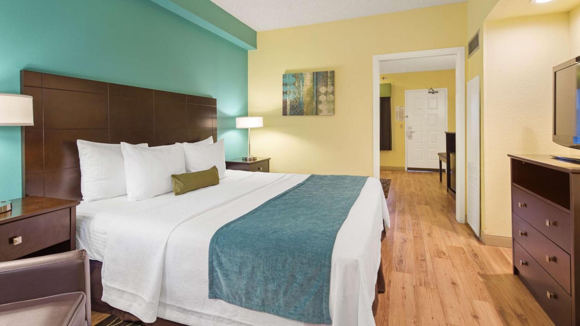 Best Western Plus Deerfield Beach Hotel & Suites photo 15