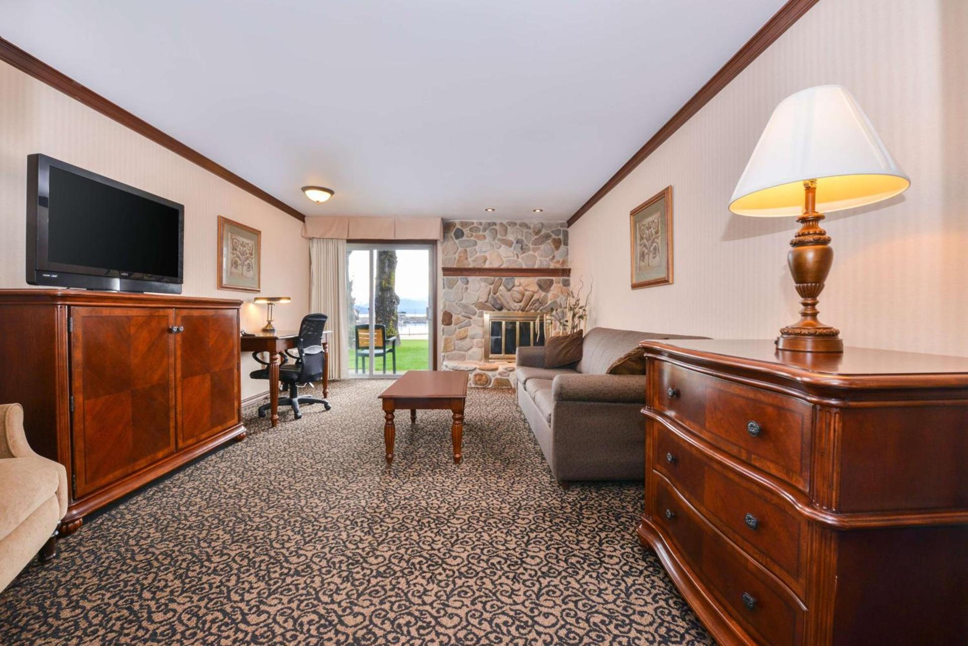 Best Western Edgewater Resort photo 21