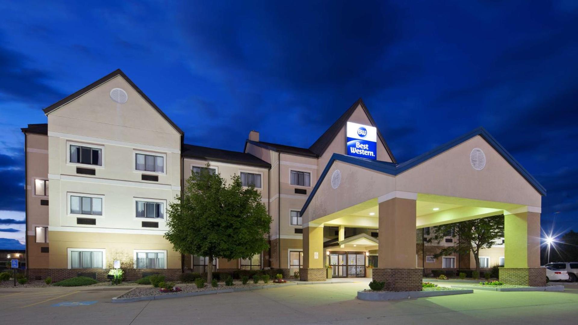 Best Western Elkhart Inn & Suites photo 8