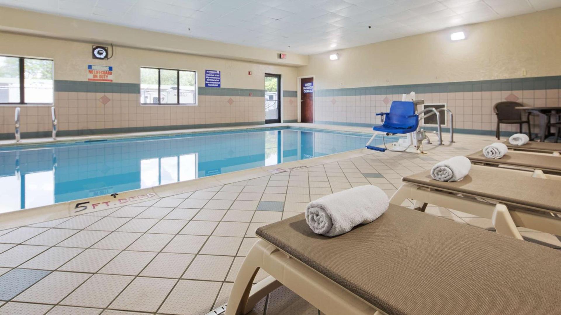 Best Western Elkhart Inn & Suites photo 4