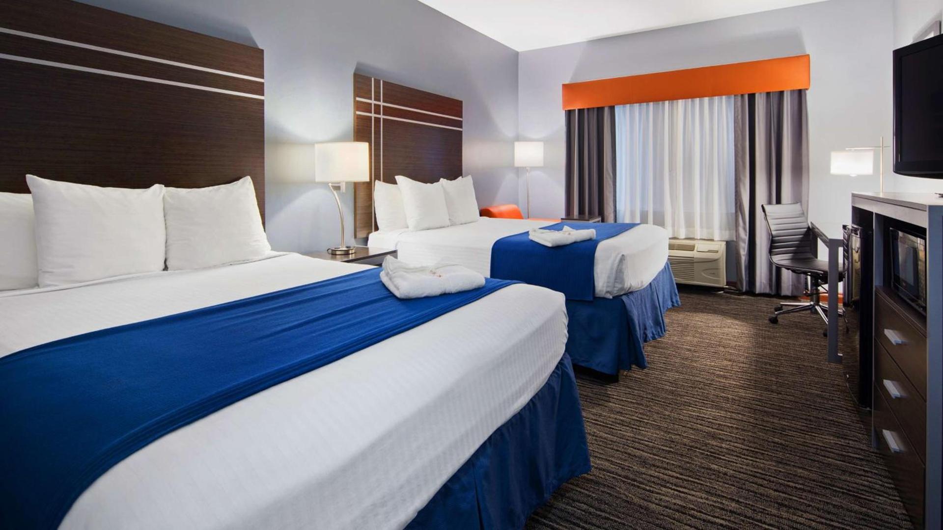Best Western Elkhart Inn & Suites photo 10