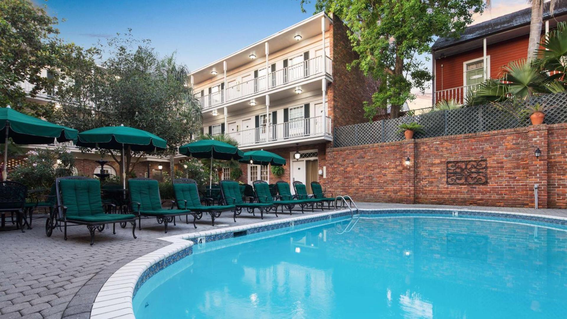 Best Western Plus French Quarter Courtyard Hotel photo 22