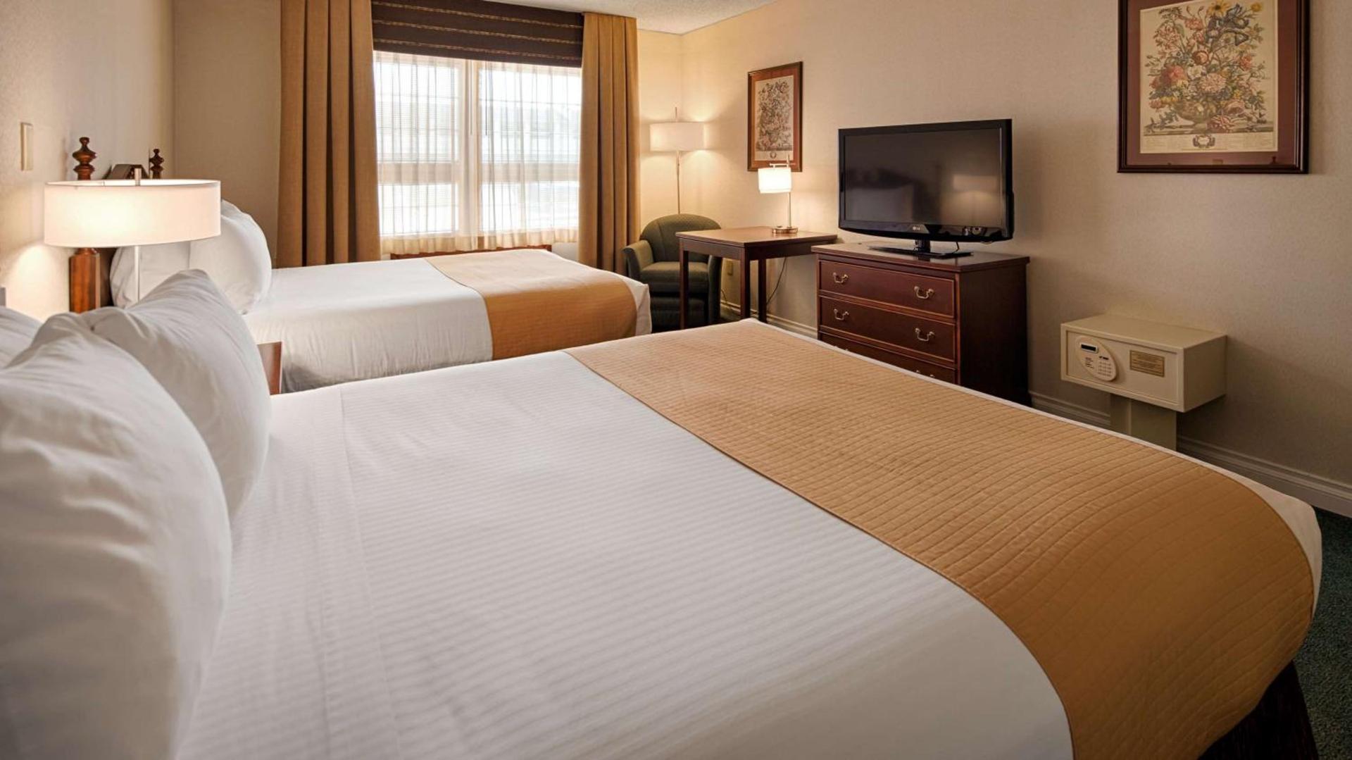 Best Western Sault Ste. Marie photo 11