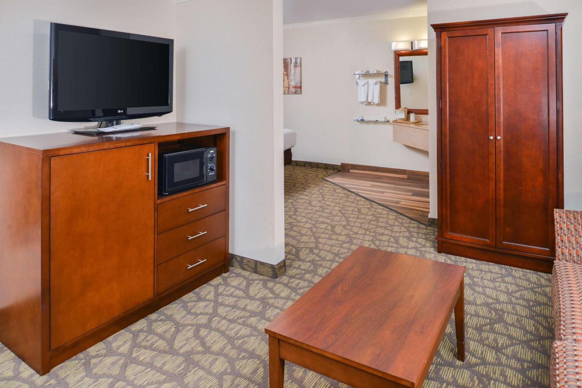 Best Western of Hartland photo 25