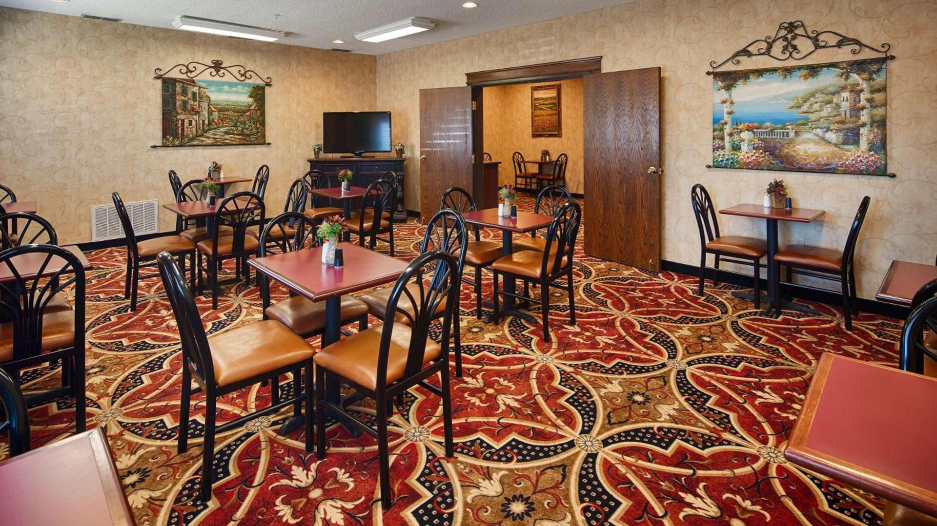 Best Western Plus Southpark Inn & Suites photo 4