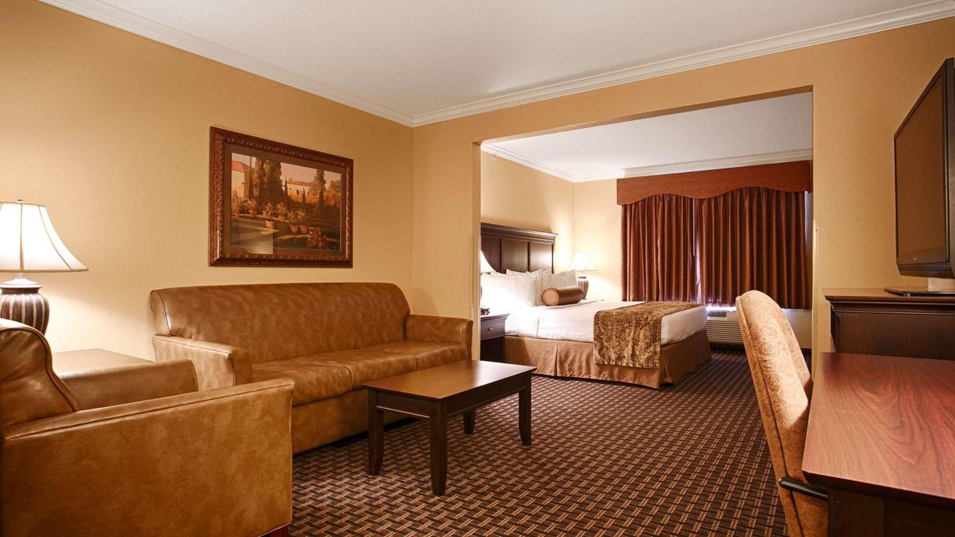 Best Western Plus Southpark Inn & Suites photo 5