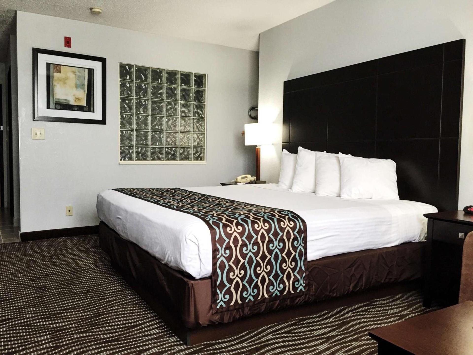 Best Western Executive Inn- Mount Gilead photo 13