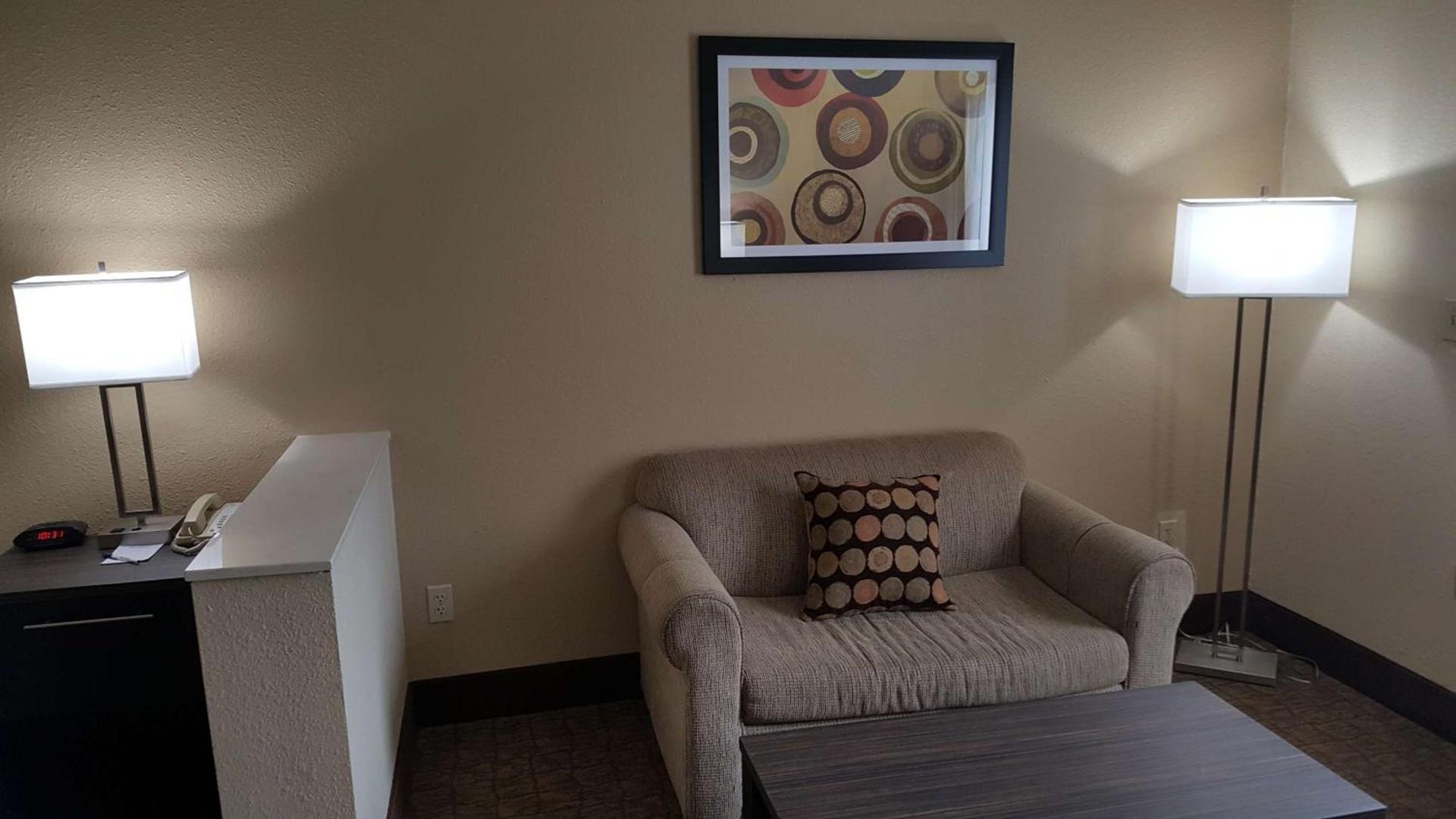 Best Western Teal Lake Inn photo 10