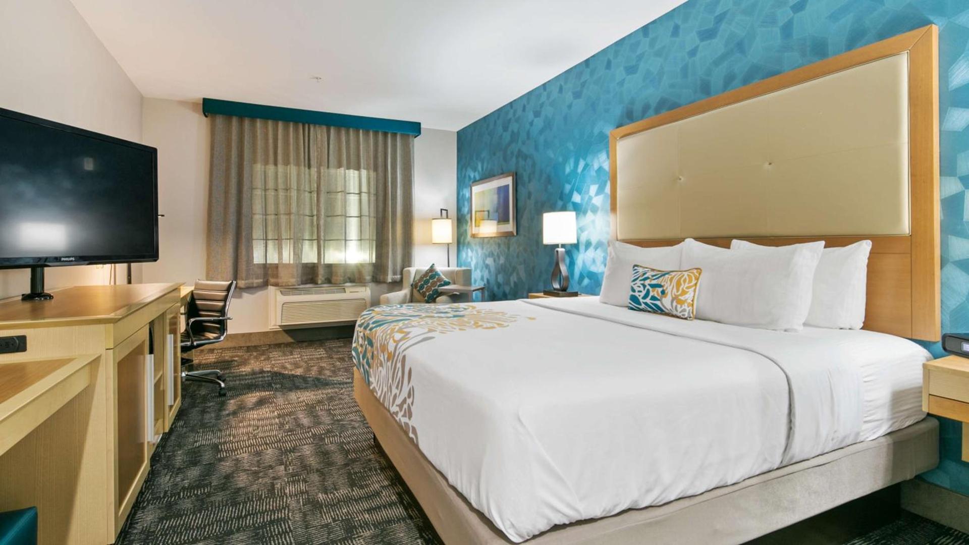 Best Western Plus Houston Atascocita Inn & Suites photo 16