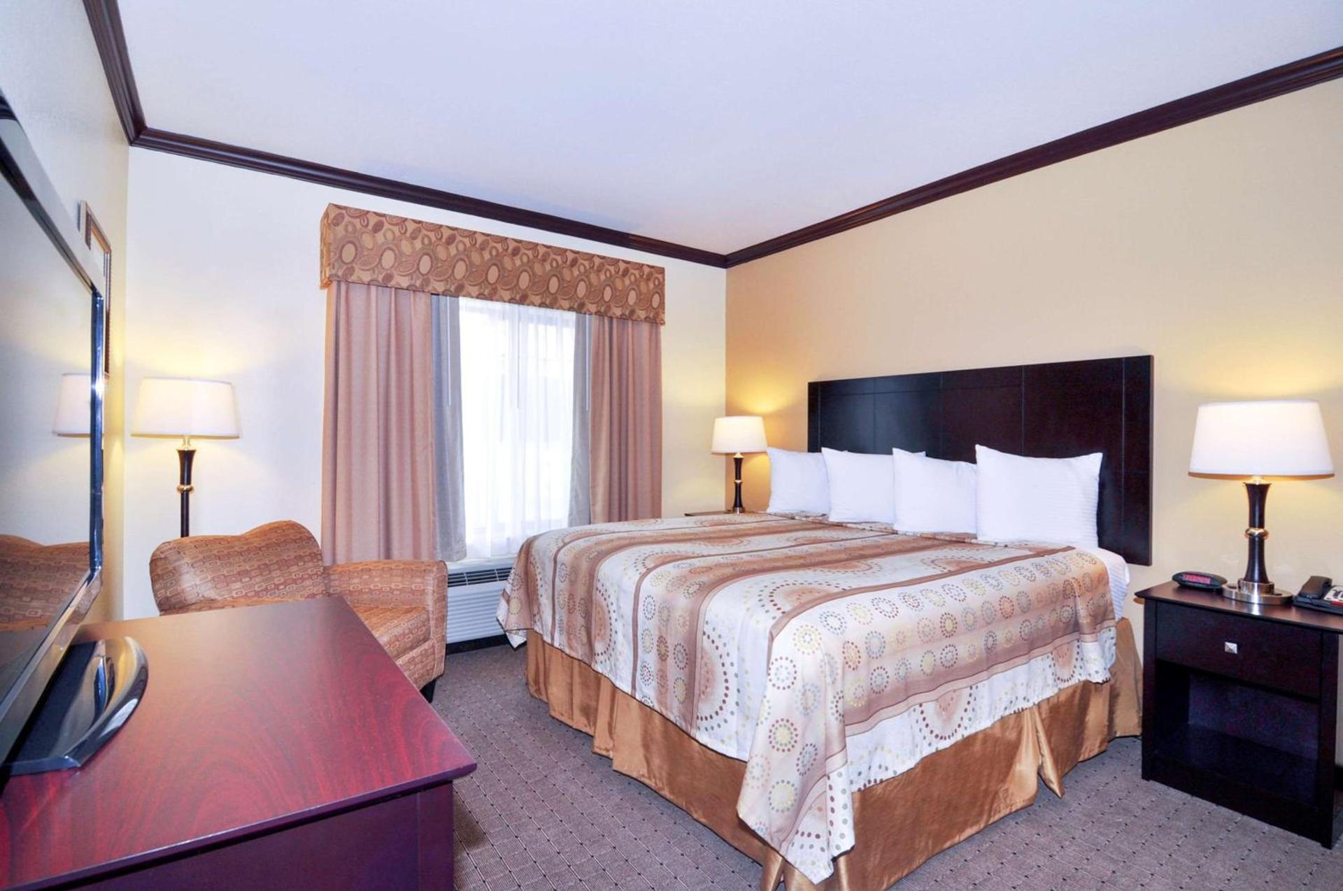 Best Western Plus Royal Mountain Inn & Suites photo 14