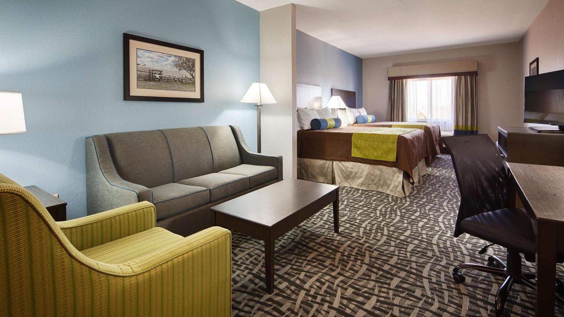 Best Western Plus Lonestar Inn & Suites photo 7