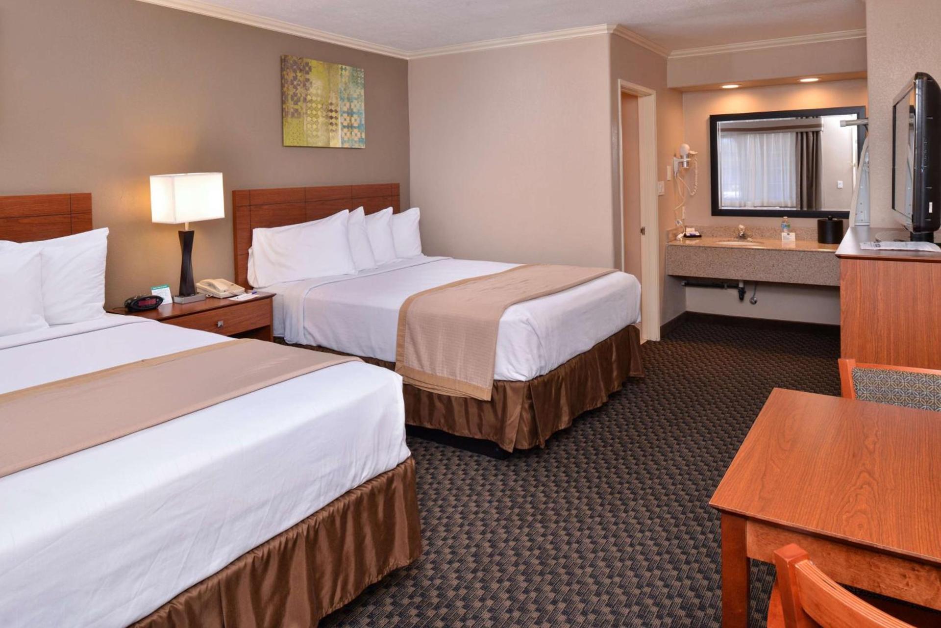 Best Western Oxnard Inn photo 26