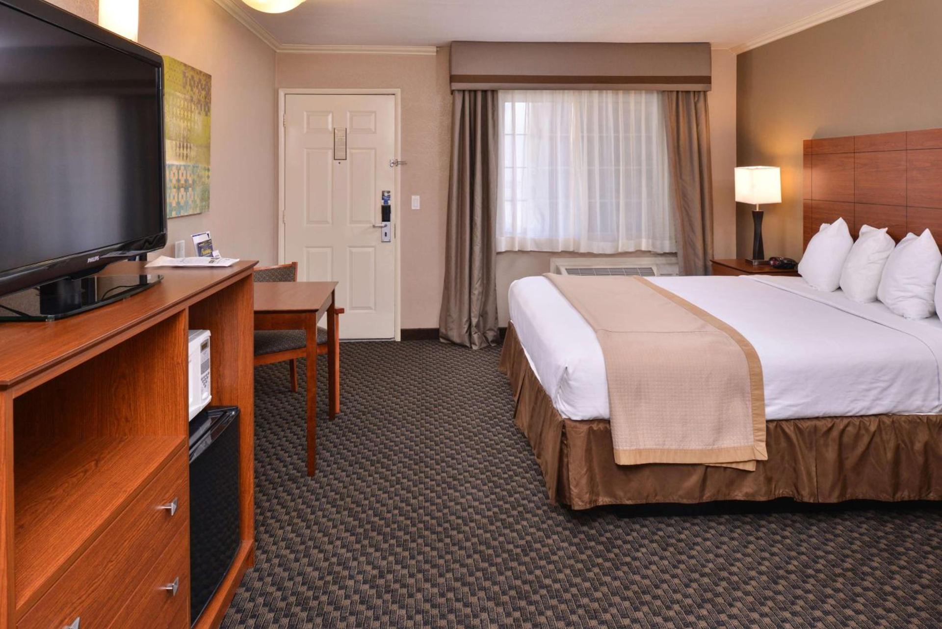 Best Western Oxnard Inn photo 23