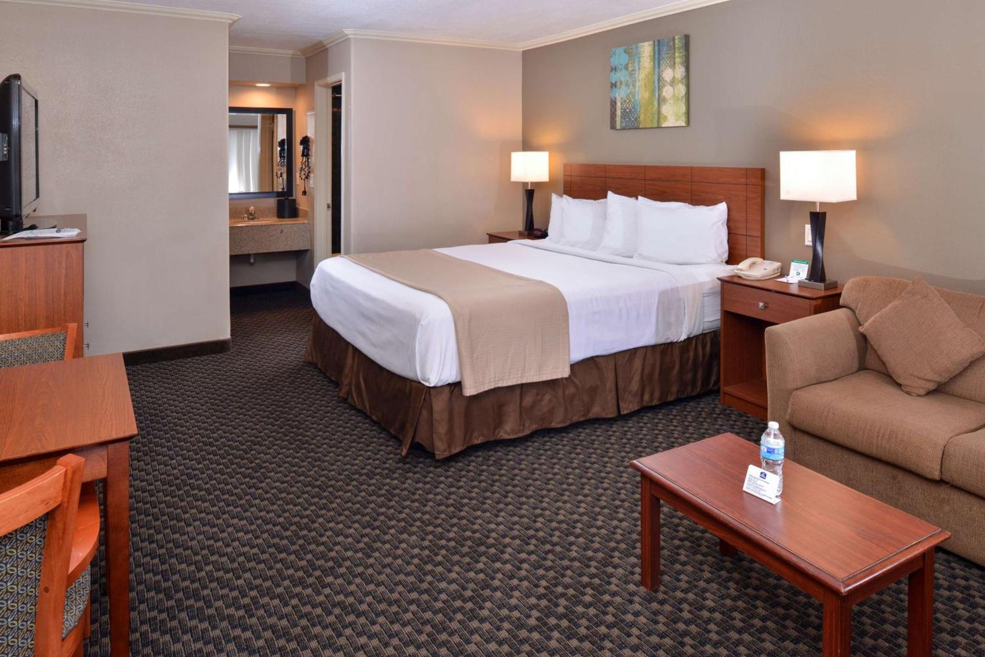 Best Western Oxnard Inn photo 24