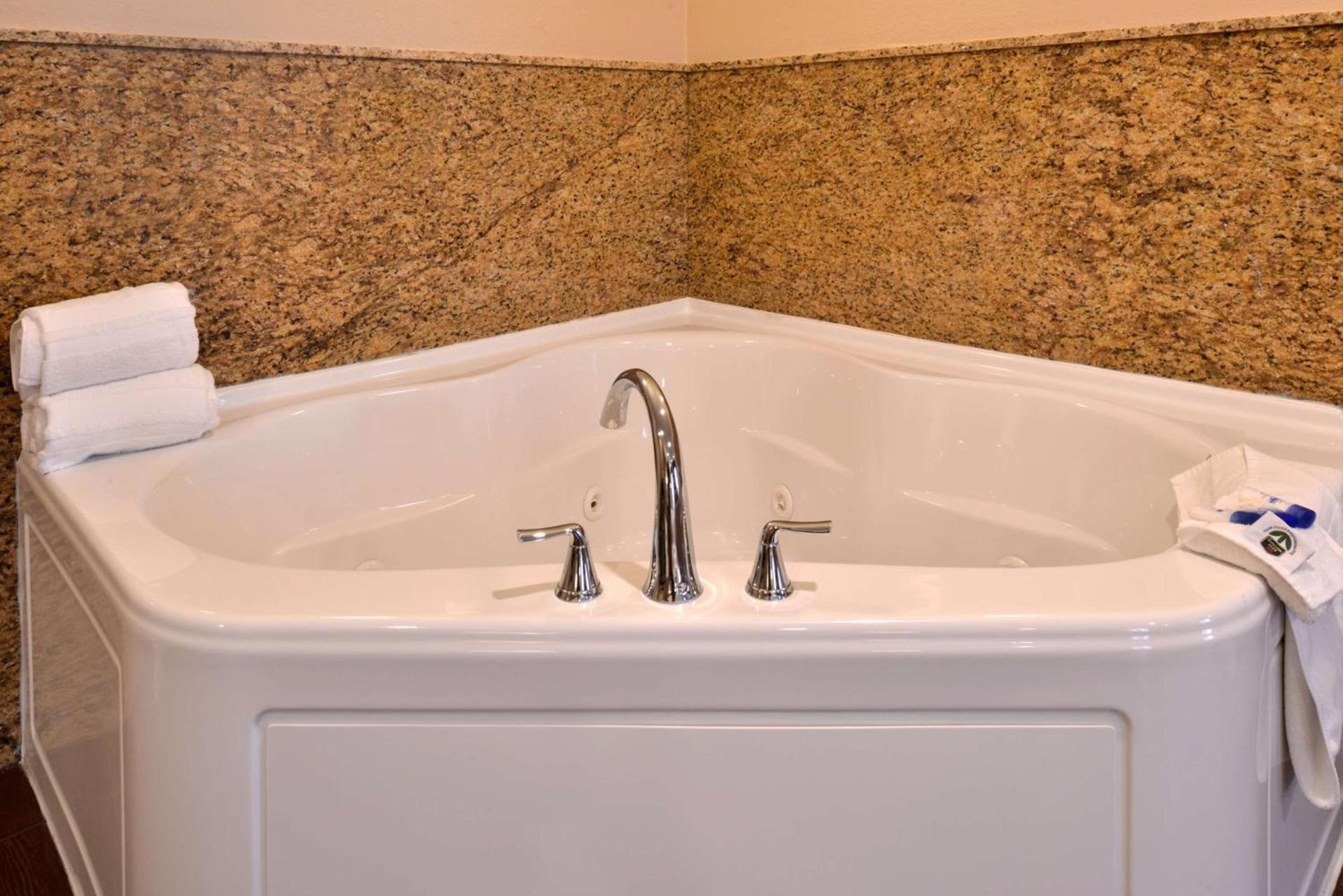Best Western Oxnard Inn photo 42