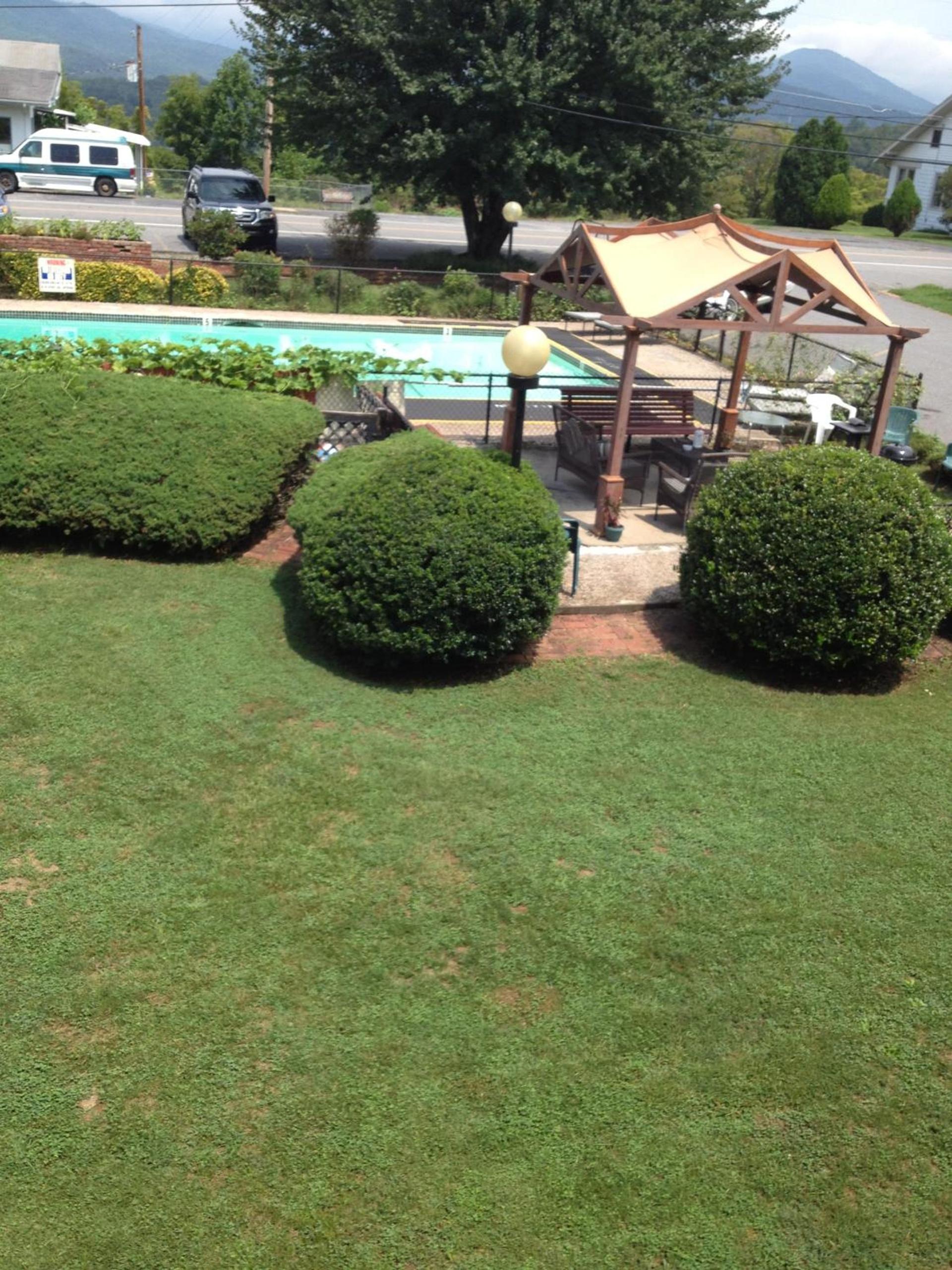 Ridge Top Motel - Bryson City photo 10