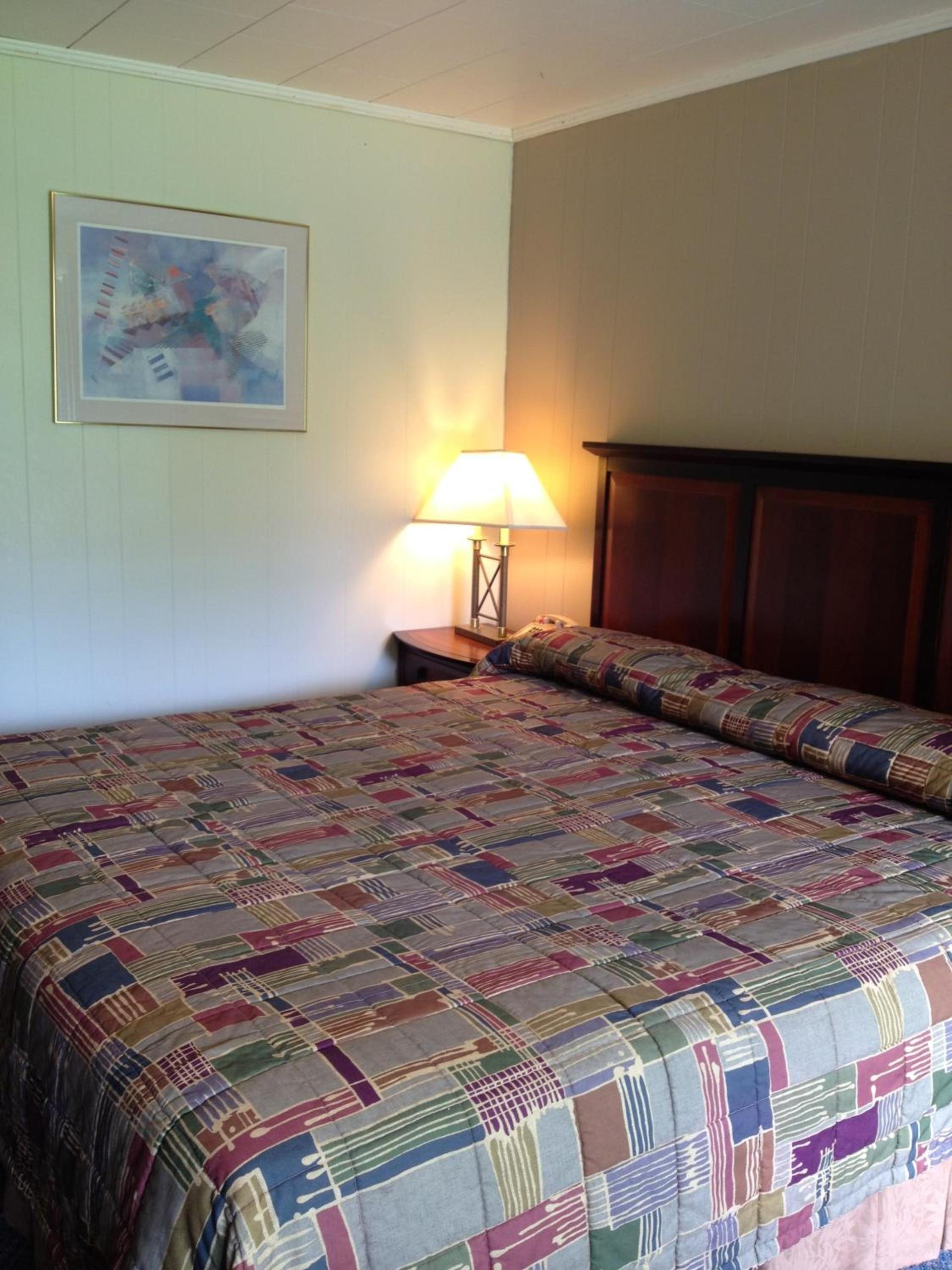 Ridge Top Motel - Bryson City photo 12